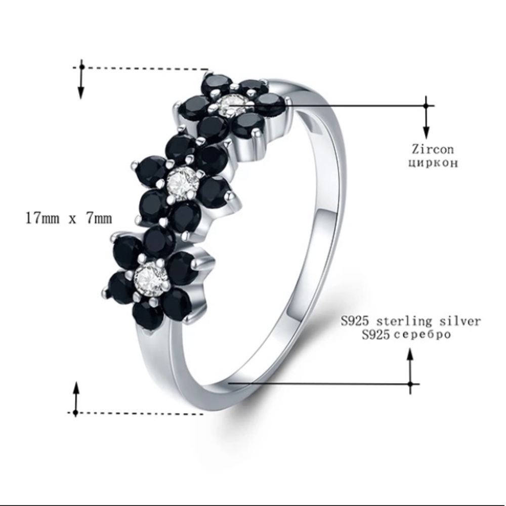 Beautiful Sterling Silver Ring - Picture 3 of 4